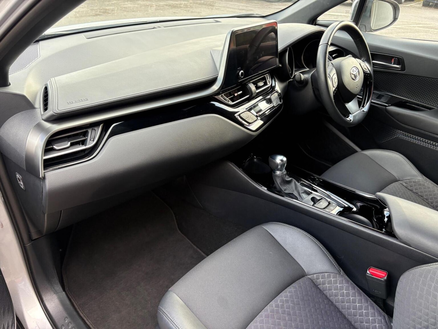 Used Toyota C-HR 2022 for sale - 76536836: Photo 18