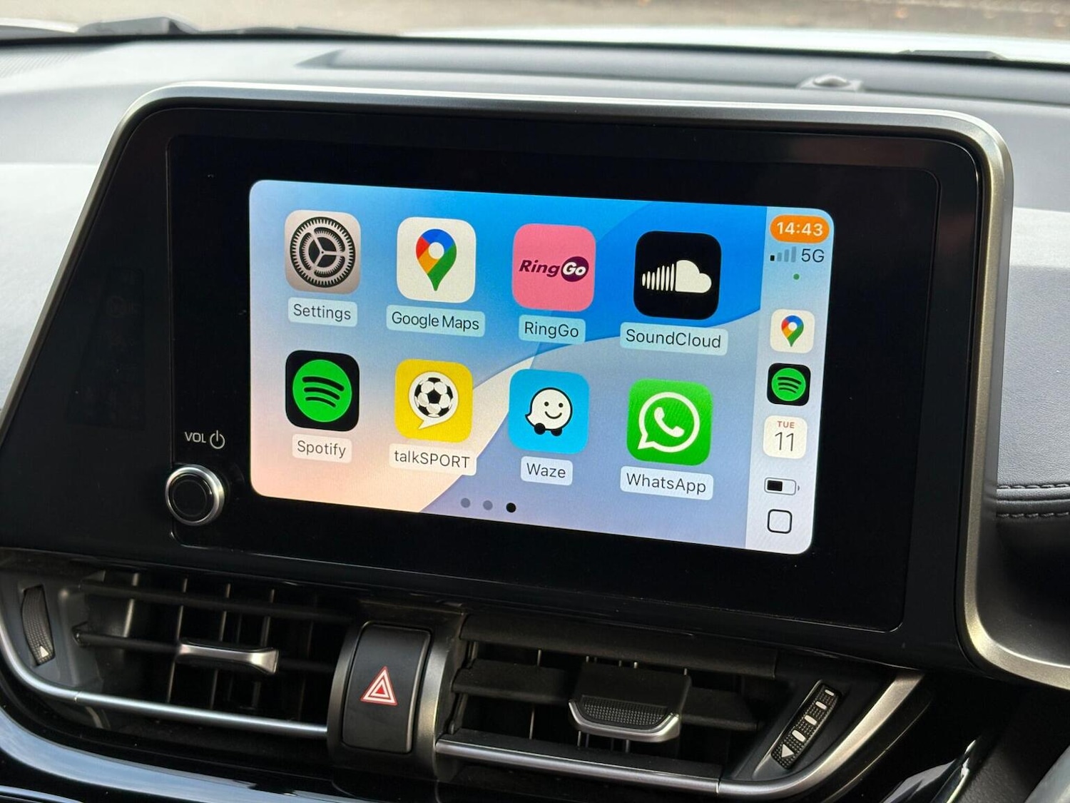 Used Toyota C-HR 2022 for sale - 76536836: Photo 30