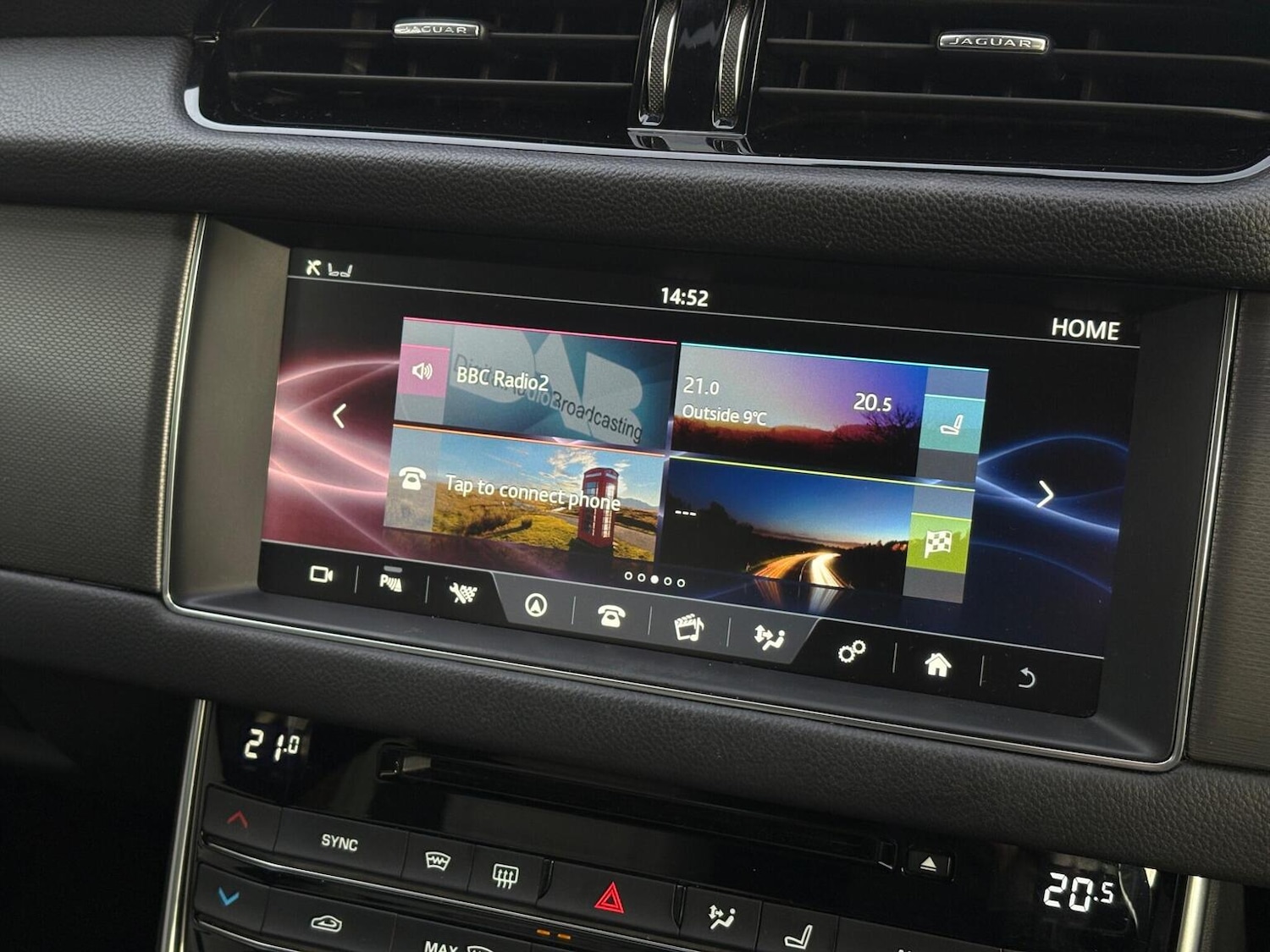 Used Jaguar XF 2016 for sale - 76712454: Photo 25