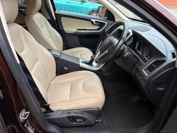 Used Volvo XC60 2017 for sale - 76305654: Photo 11