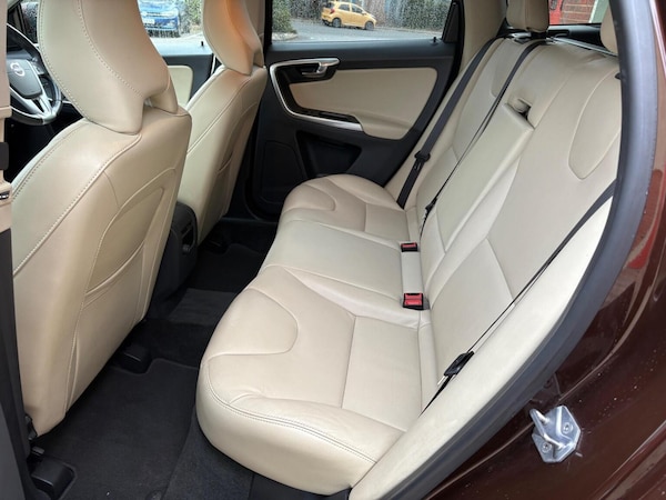 Used Volvo XC60 2017 for sale - 76305654: Photo 16