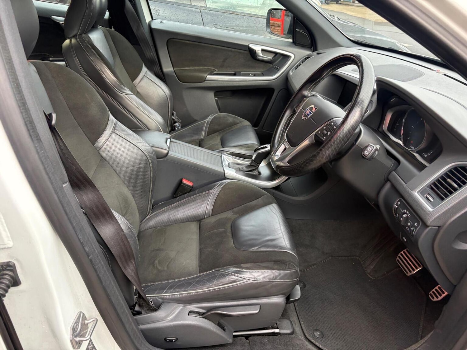 Used Volvo XC60 2016 for sale - 76605791: Photo 11