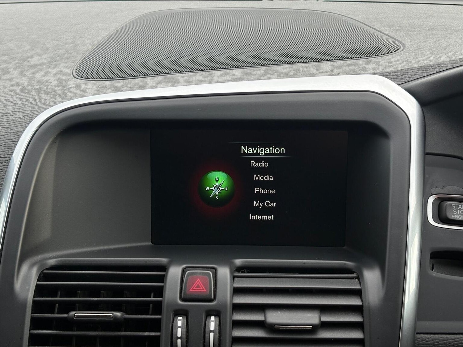 Used Volvo XC60 2016 for sale - 76605791: Photo 24