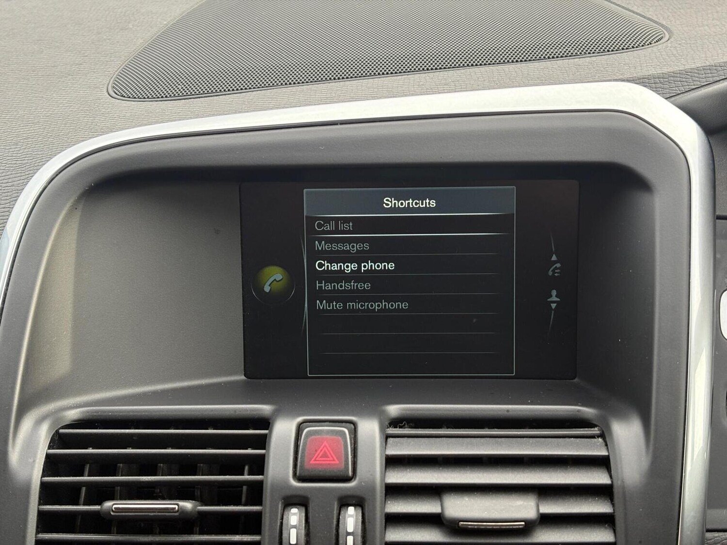 Used Volvo XC60 2016 for sale - 76605791: Photo 29