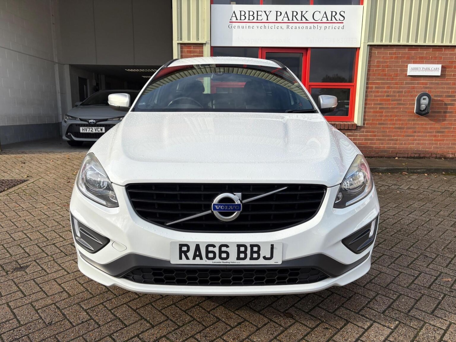 Used Volvo XC60 2016 for sale - 76605791: Photo 8