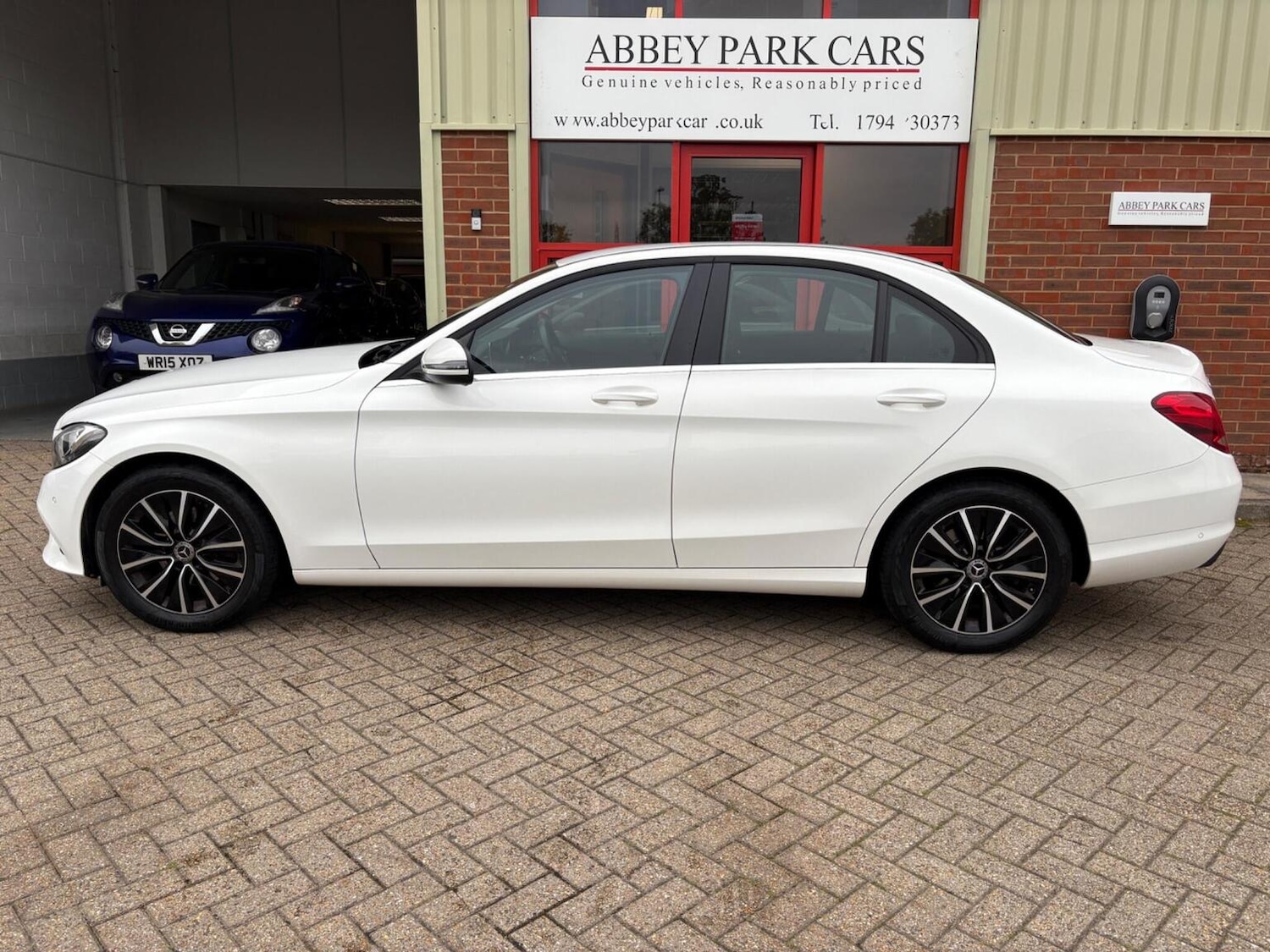 Used Mercedes-Benz C Class 2018 for sale - 76257624: Photo 6