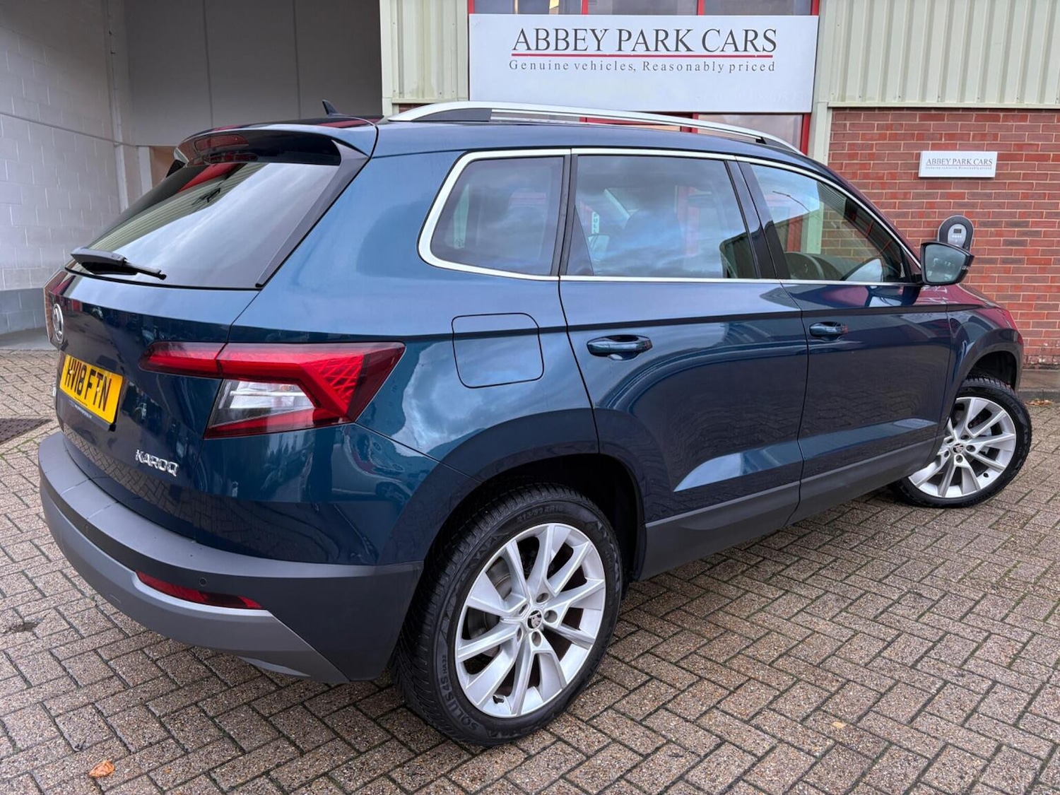 Used Skoda Karoq 2018 for sale - 76504709: Photo 3