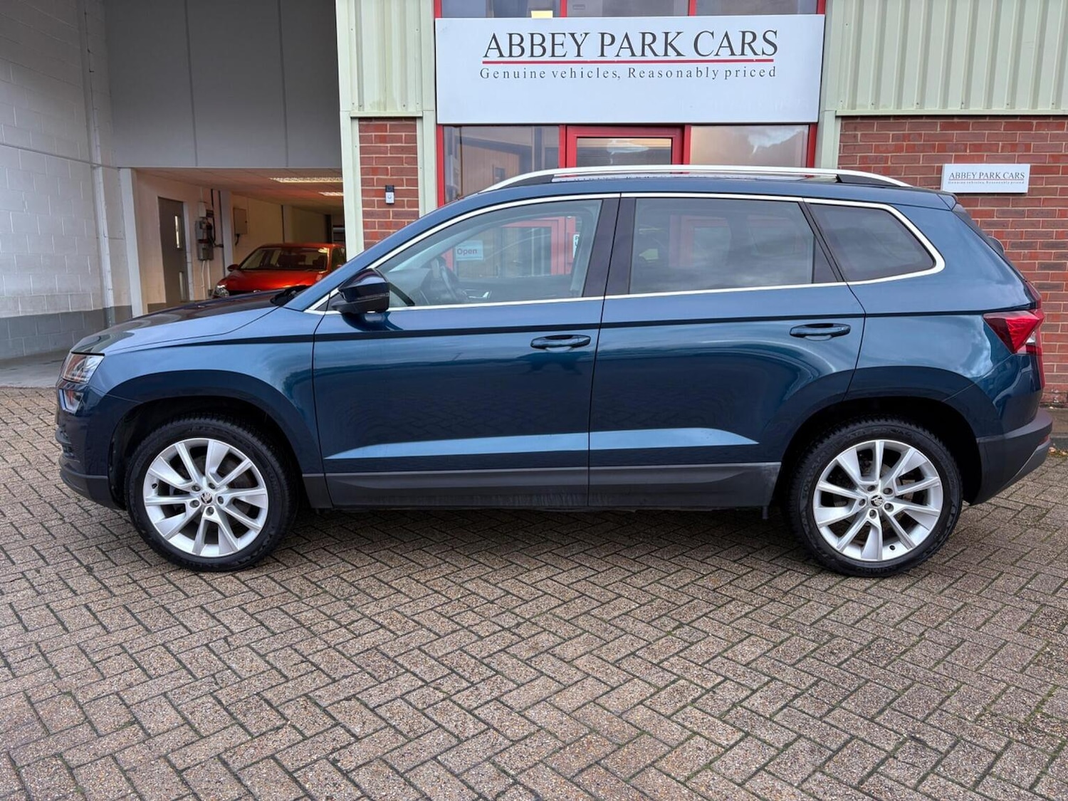 Used Skoda Karoq 2018 for sale - 76504709: Photo 6
