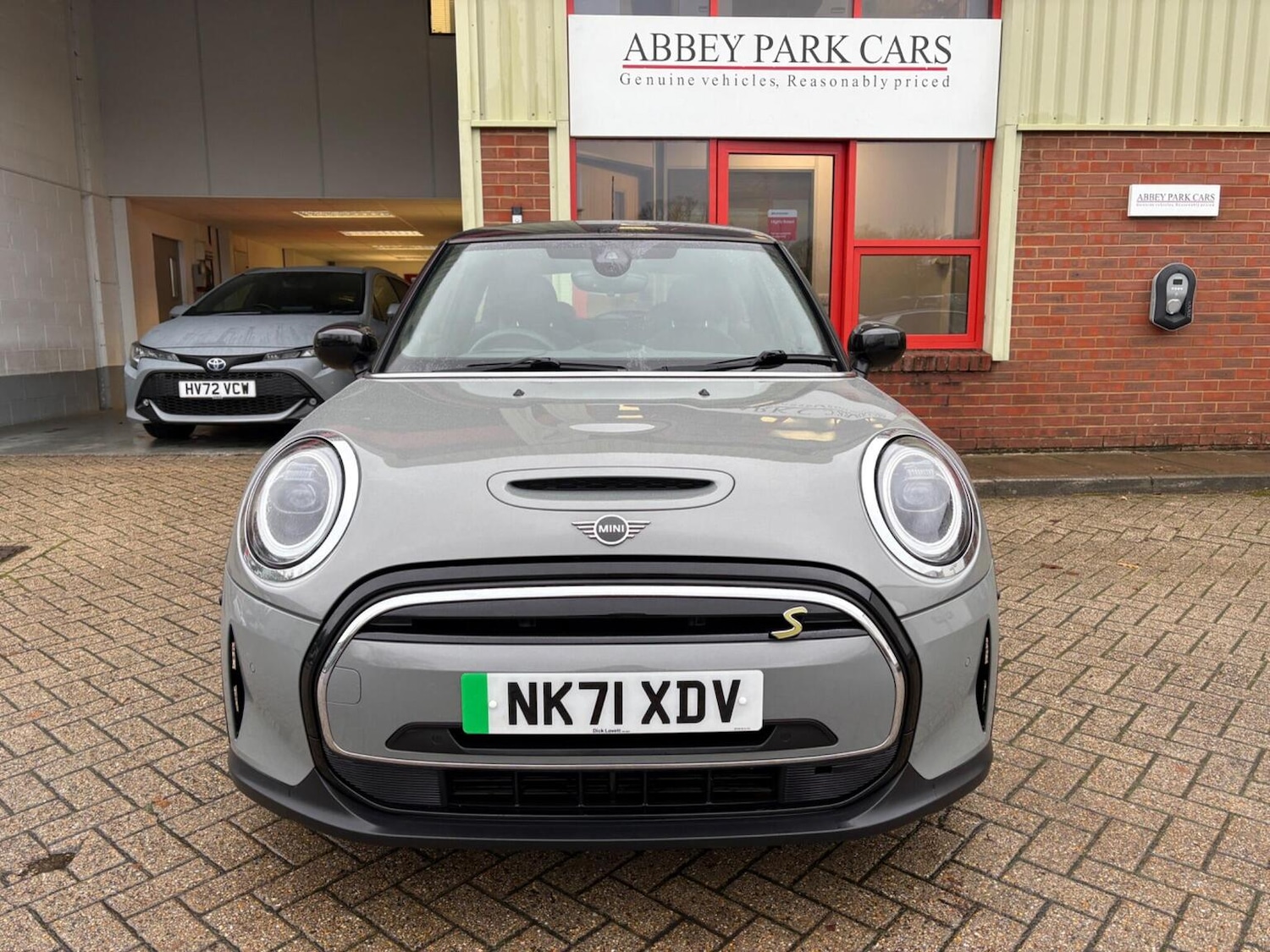 Used MINI Hatch 2021 for sale - 76712759: Photo 8