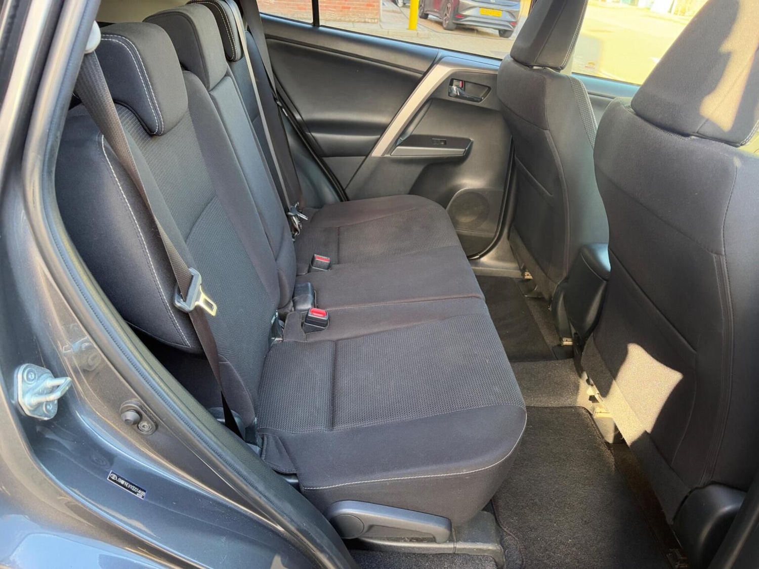 Used Toyota RAV4 2016 for sale - 76396971: Photo 13