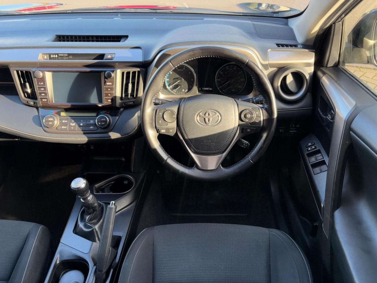 Used Toyota RAV4 2016 for sale - 76396971: Photo 14