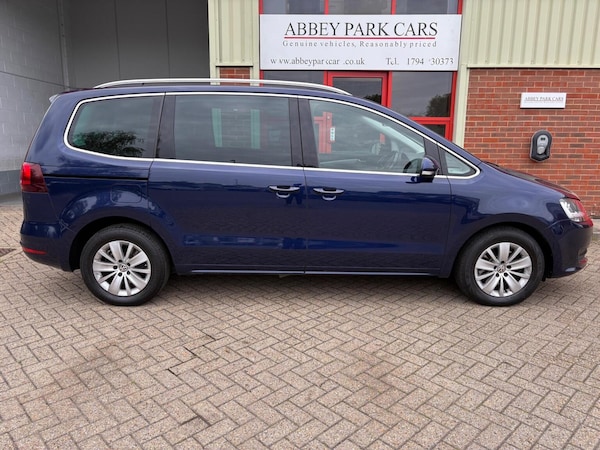 Used Volkswagen Sharan 2019 for sale - 76281390: Photo 2