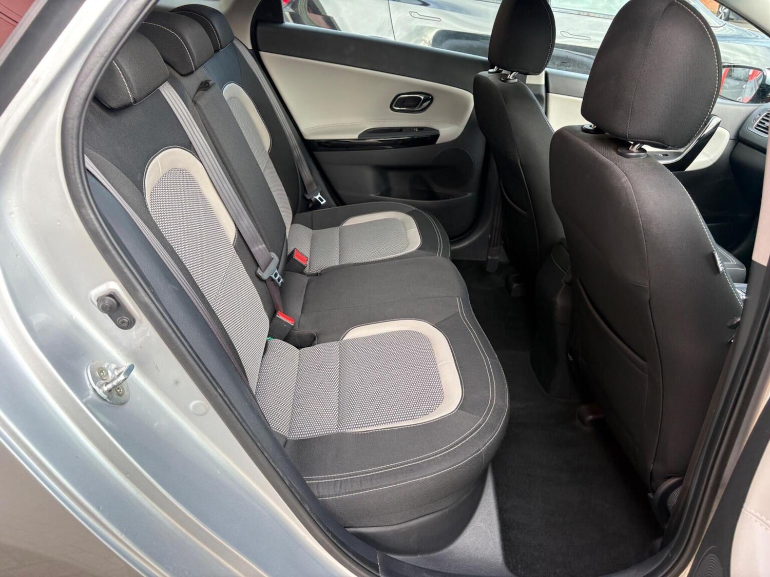 Used Kia Ceed 2016 for sale - 76547918: Photo 15