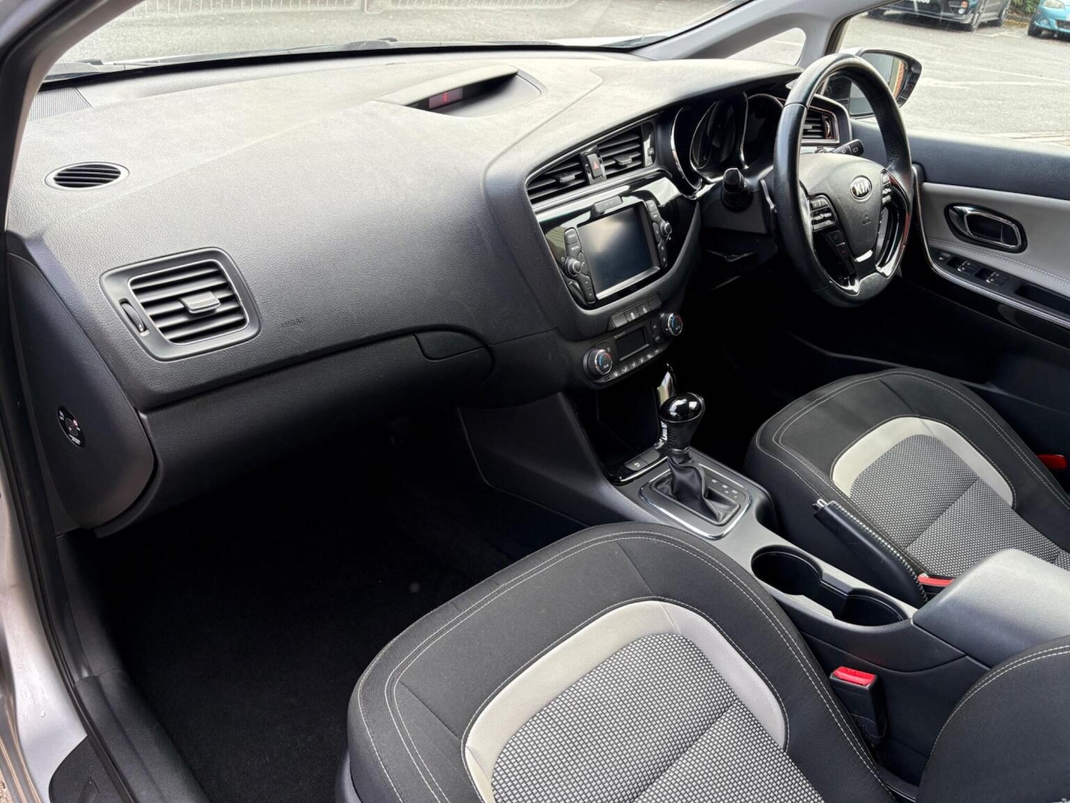 Used Kia Ceed 2016 for sale - 76547918: Photo 19