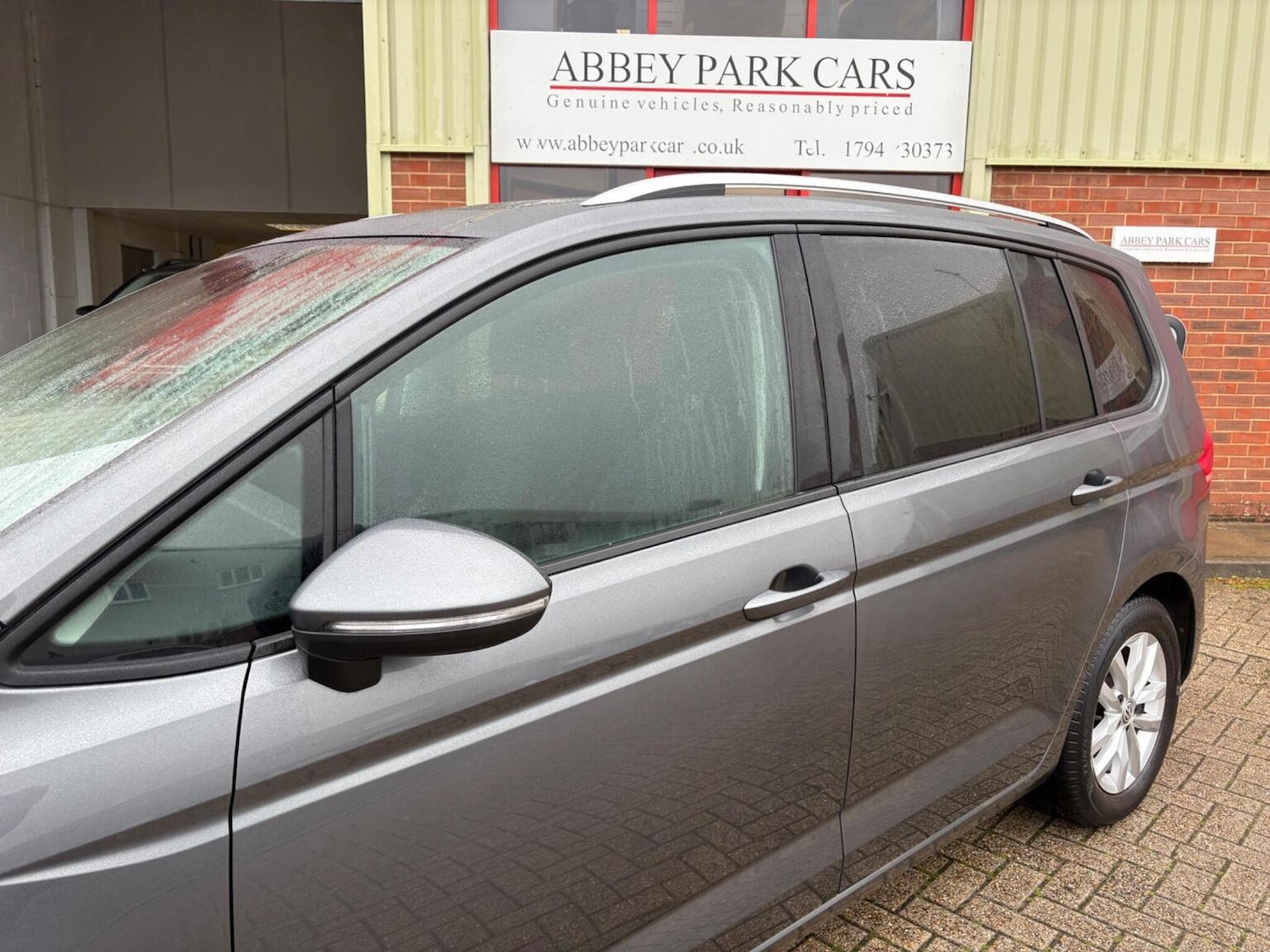Used Volkswagen Touran 2016 for sale - 76128931: Photo 10