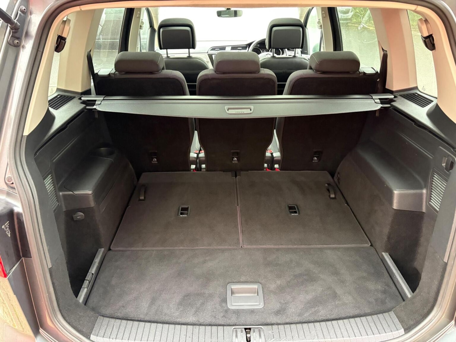 Used Volkswagen Touran 2016 for sale - 76128931: Photo 41