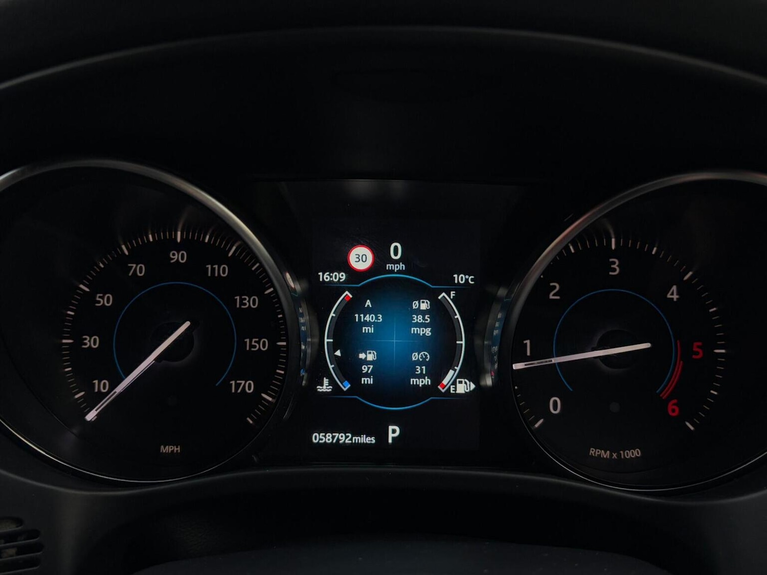 Used Jaguar F-Pace 2020 for sale - 76536872: Photo 22