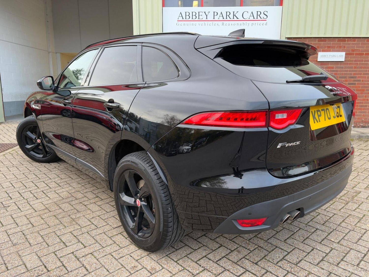 Used Jaguar F-Pace 2020 for sale - 76536872: Photo 5