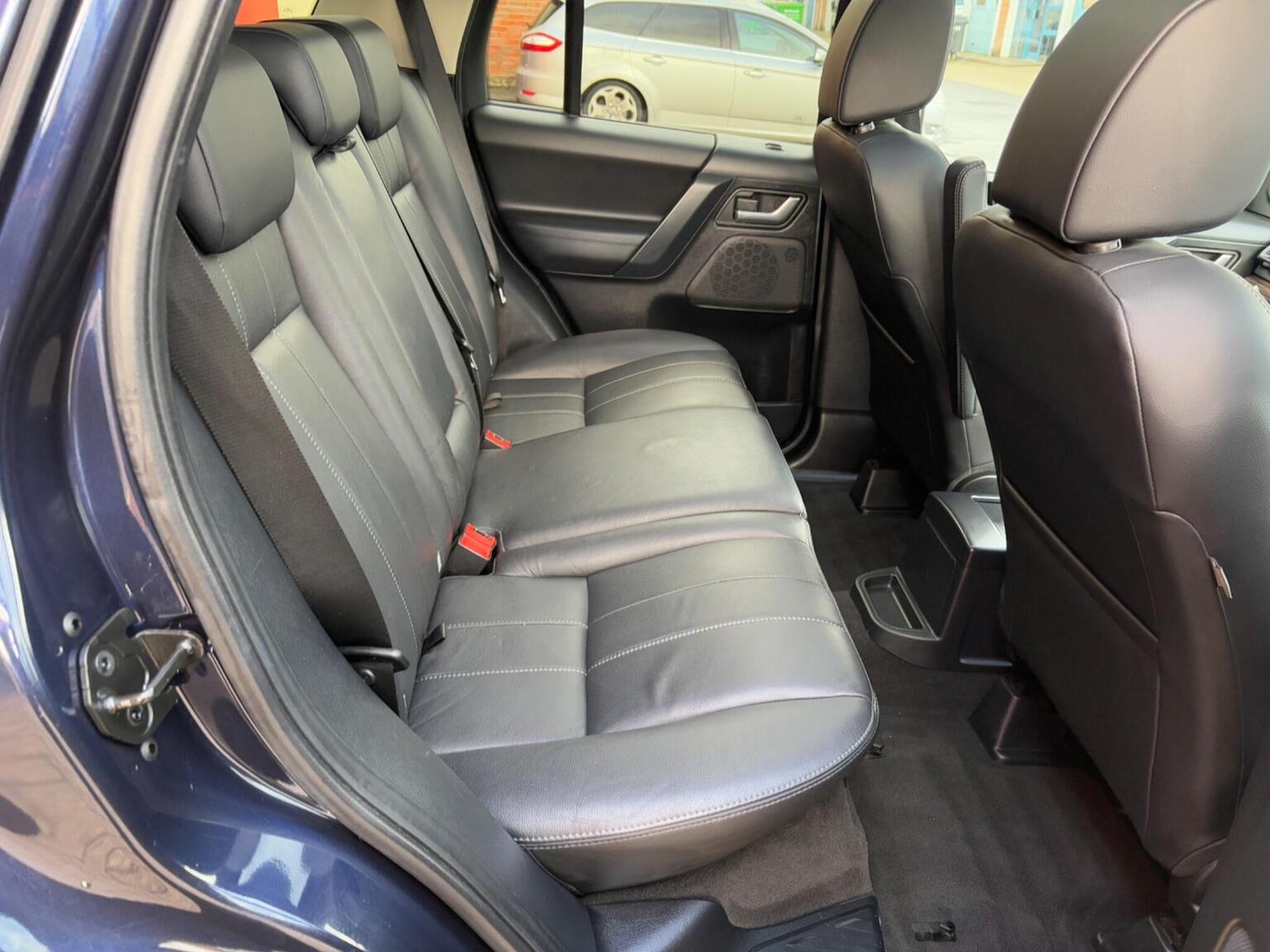 Used Land Rover Freelander 2 2014 for sale - 76407481: Photo 15