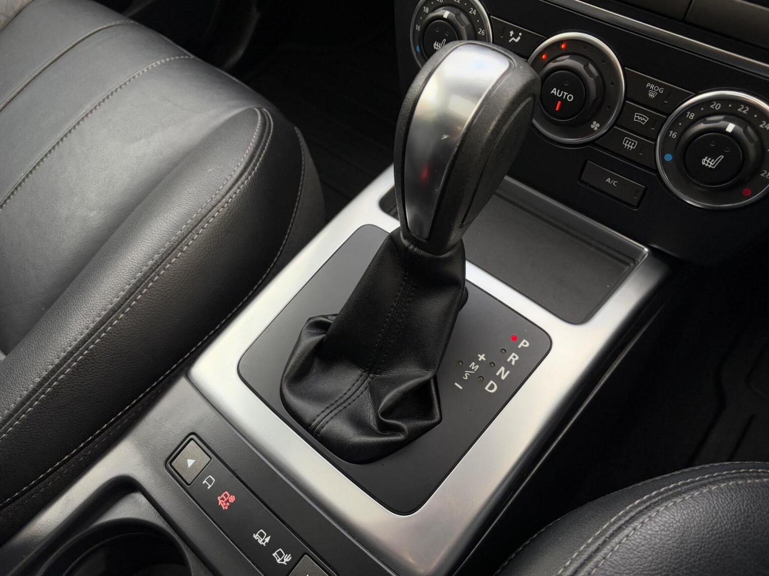 Used Land Rover Freelander 2 2014 for sale - 76407481: Photo 35