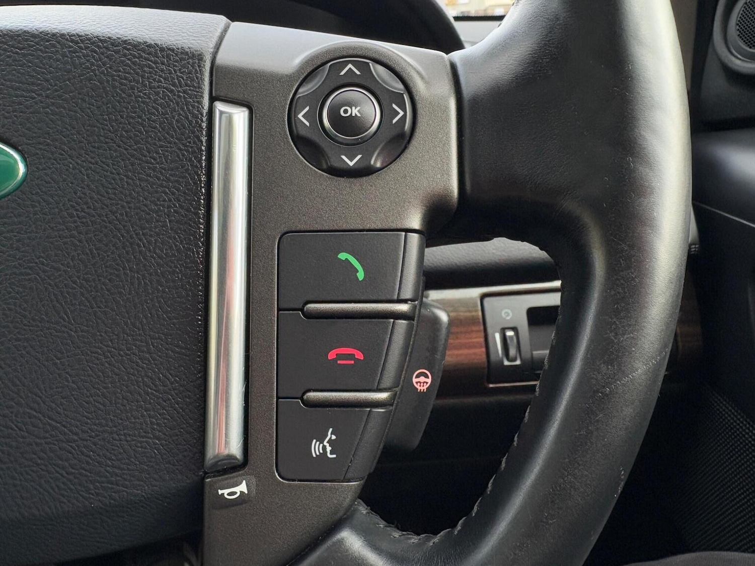 Used Land Rover Freelander 2 2014 for sale - 76407481: Photo 39