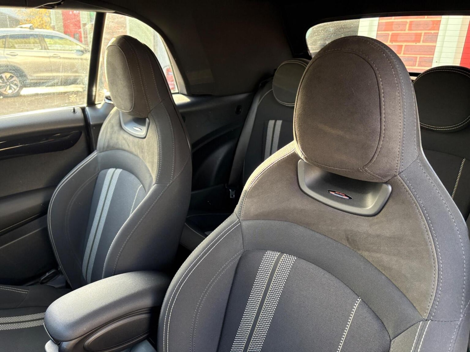 Used MINI Convertible 2019 for sale - 76571112: Photo 29