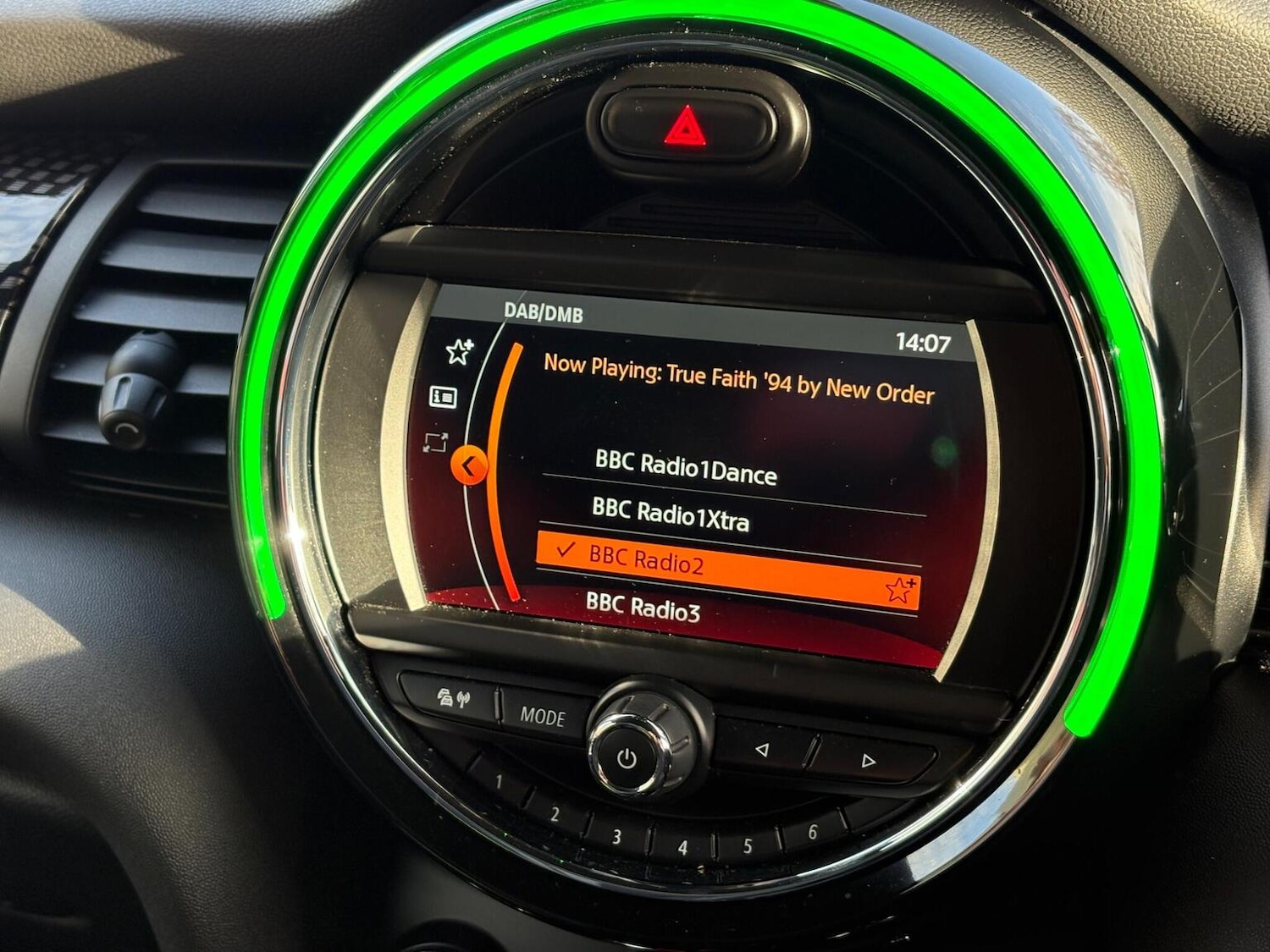 Used MINI Convertible 2019 for sale - 76571112: Photo 33