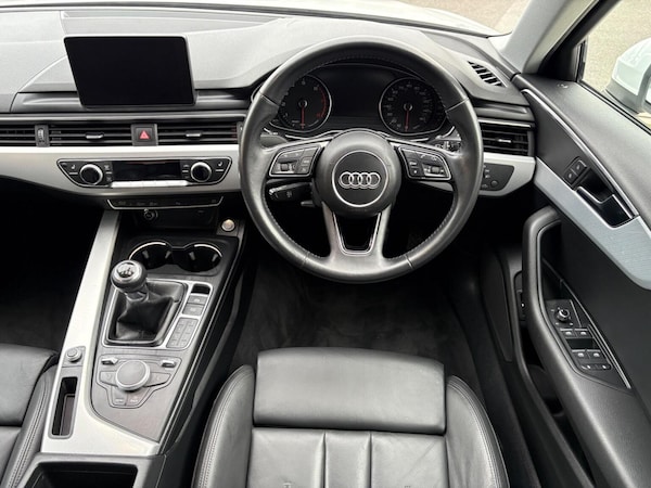 Used Audi A4 Avant 2019 for sale - 76305527: Photo 14