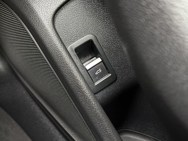 Used Audi A4 Avant 2019 for sale - 76305527: Photo 36