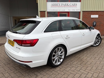 Used Audi A4 Avant 2019 for sale - 76305527: Photo