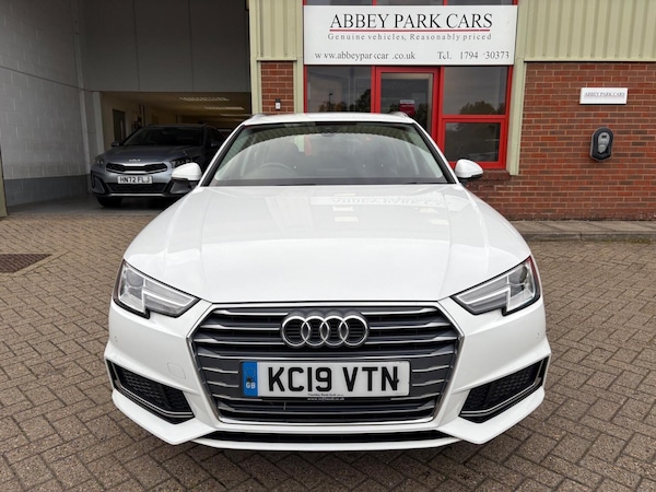 Used Audi A4 Avant 2019 for sale - 76305527: Photo 8