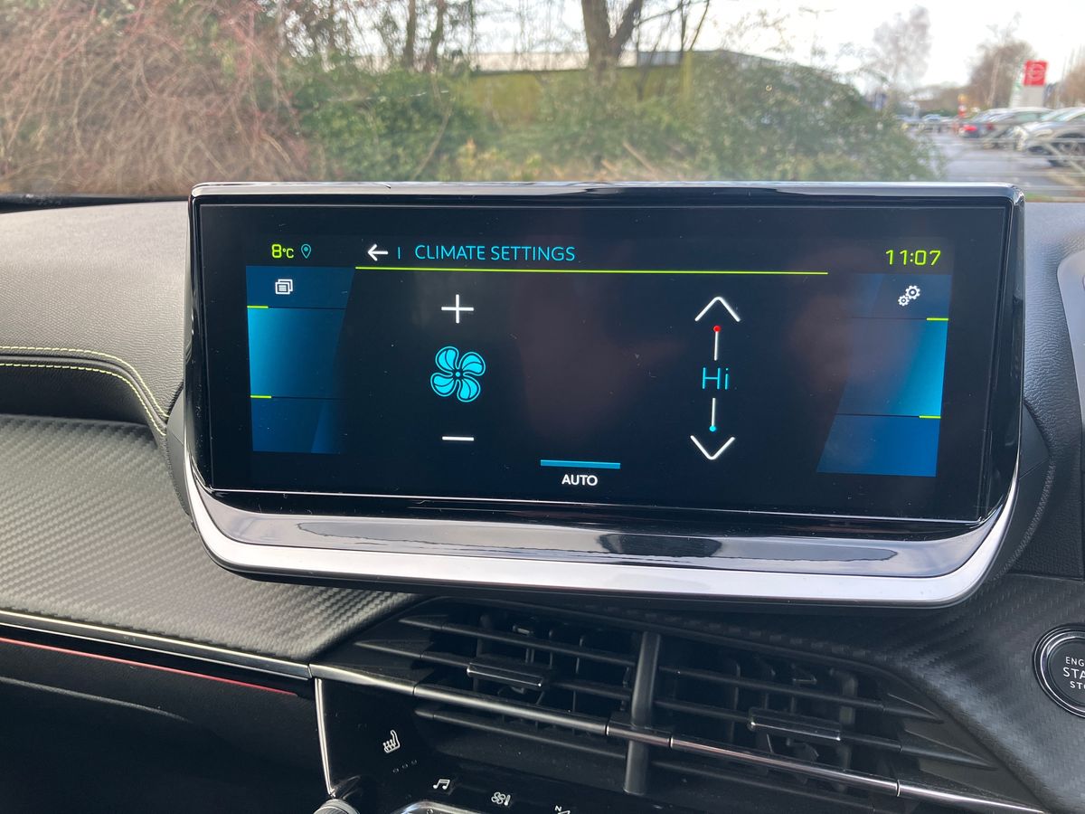 Used Peugeot 2008 2022 for sale - 77207759: Photo 12