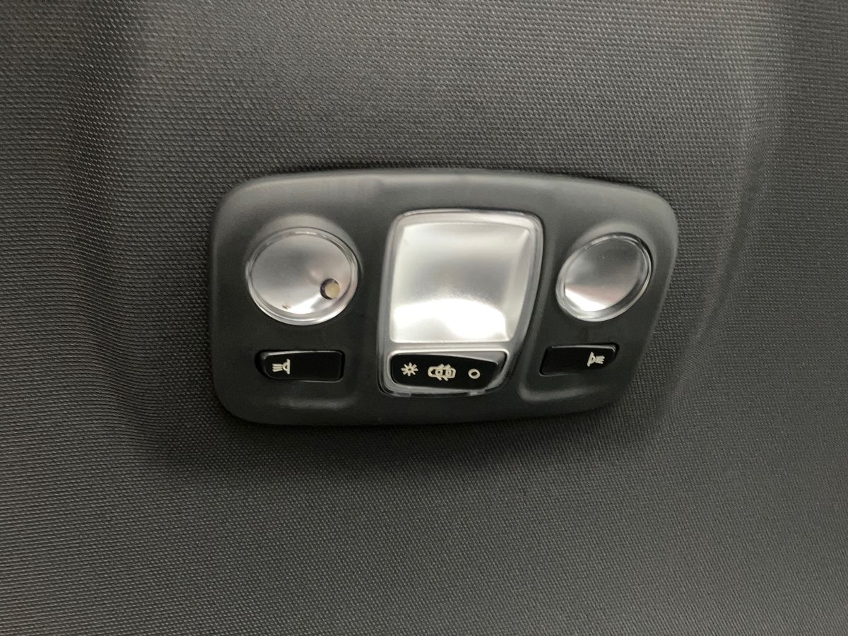 Used Peugeot 3008 2021 for sale - 77460677: Photo 36