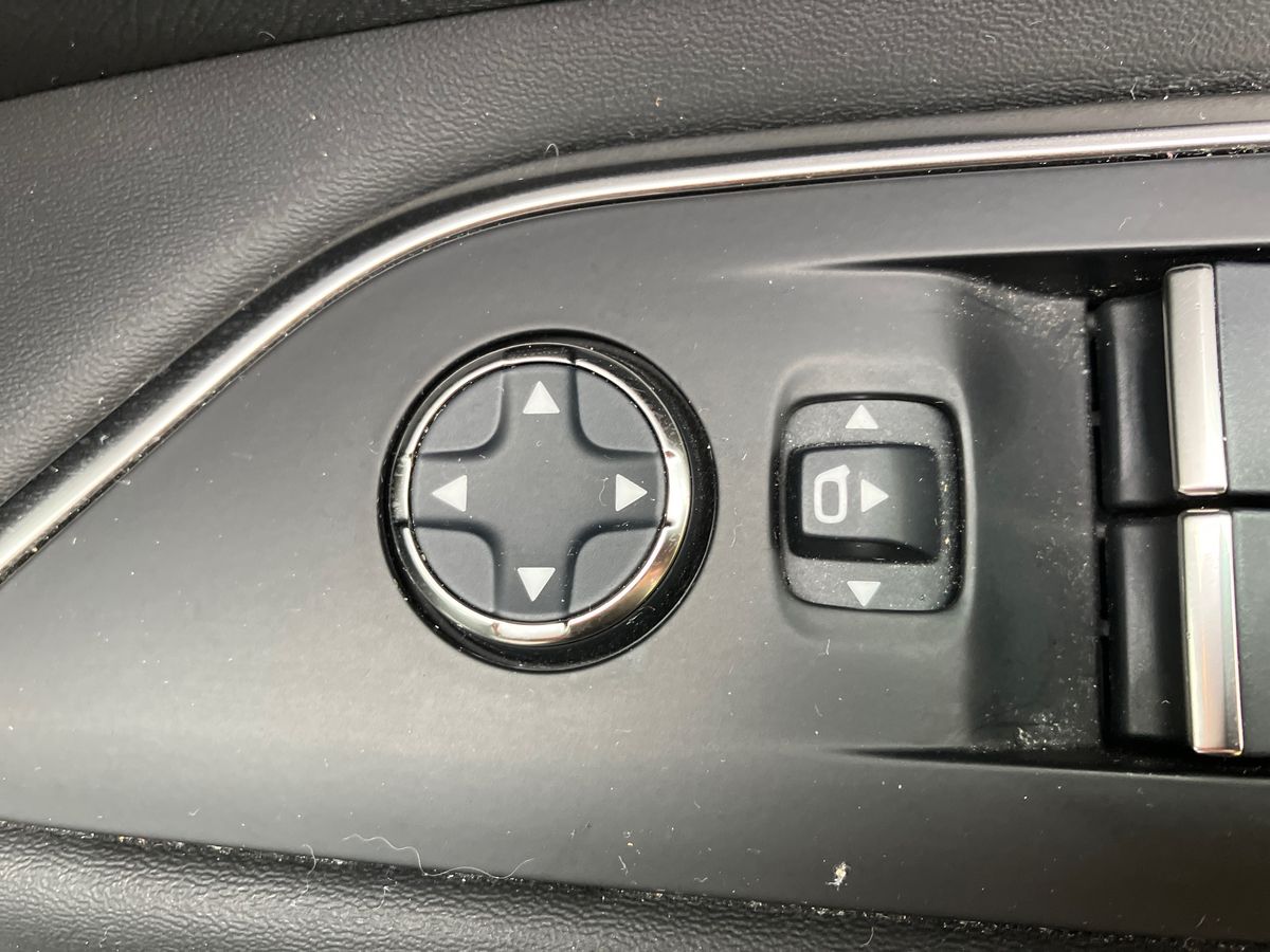 Used Peugeot 3008 2021 for sale - 77460677: Photo 38