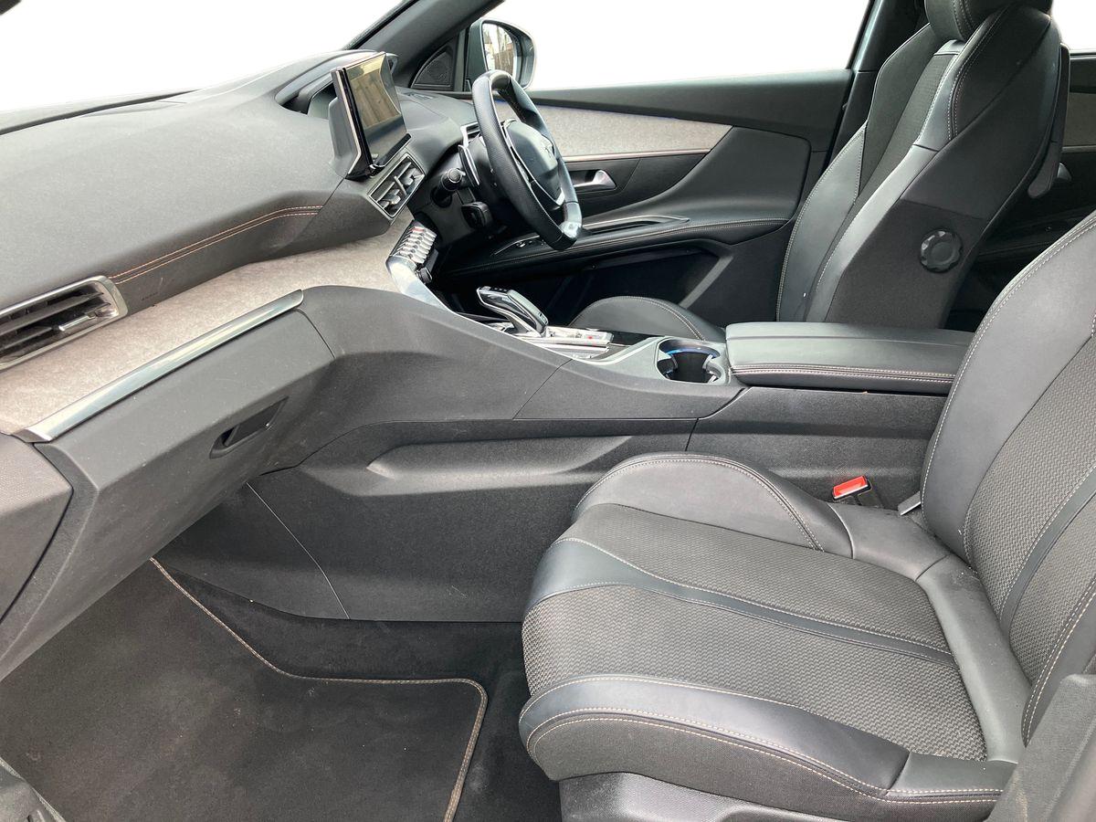 Used Peugeot 5008 2022 for sale - 77019264: Photo 6