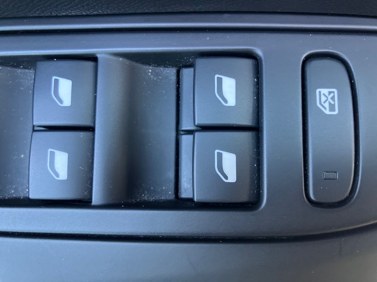 Used Peugeot 208 2022 for sale - 75745042: Photo 18