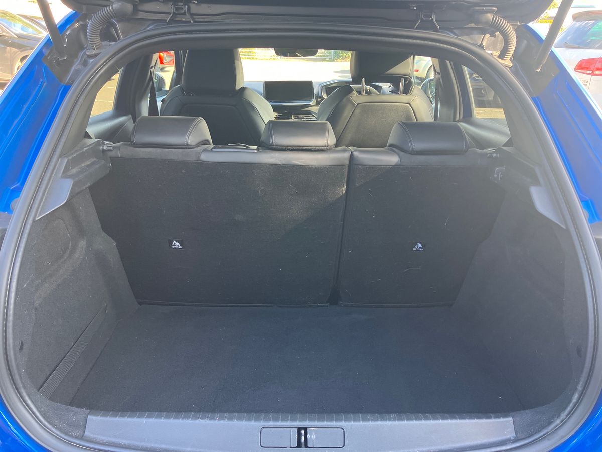 Used Peugeot 208 2022 for sale - 75745042: Photo 21