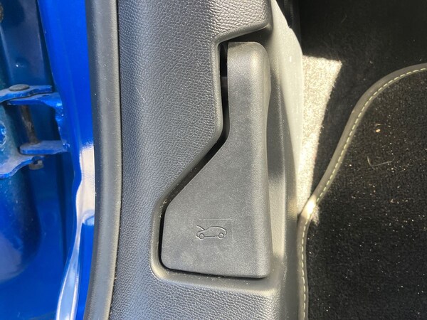 Used Peugeot 208 2022 for sale - 75745042: Photo 31