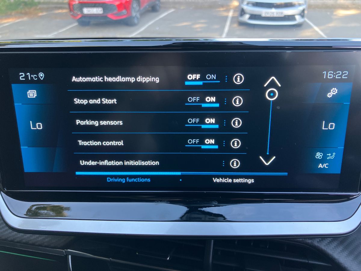 Used Peugeot 208 2022 for sale - 75745042: Photo 47