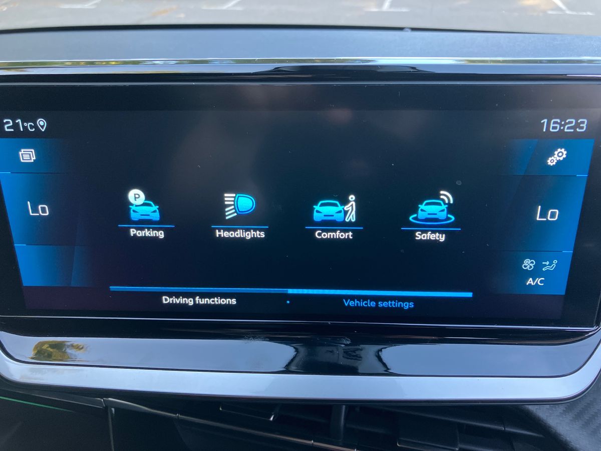 Used Peugeot 208 2022 for sale - 75745042: Photo 48