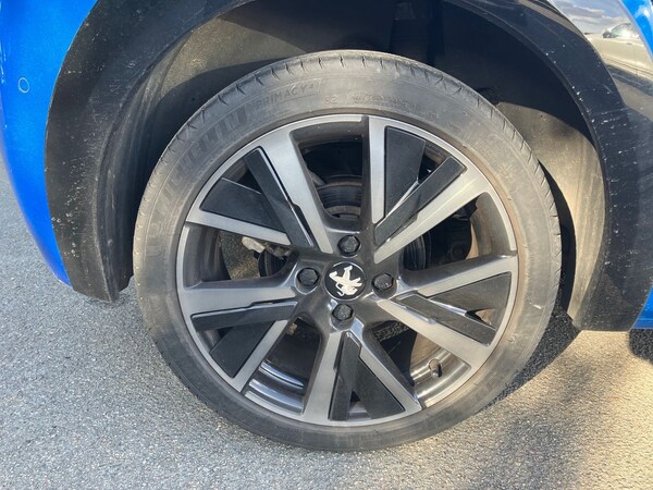 Used Peugeot 208 2022 for sale - 75745042: Photo 8