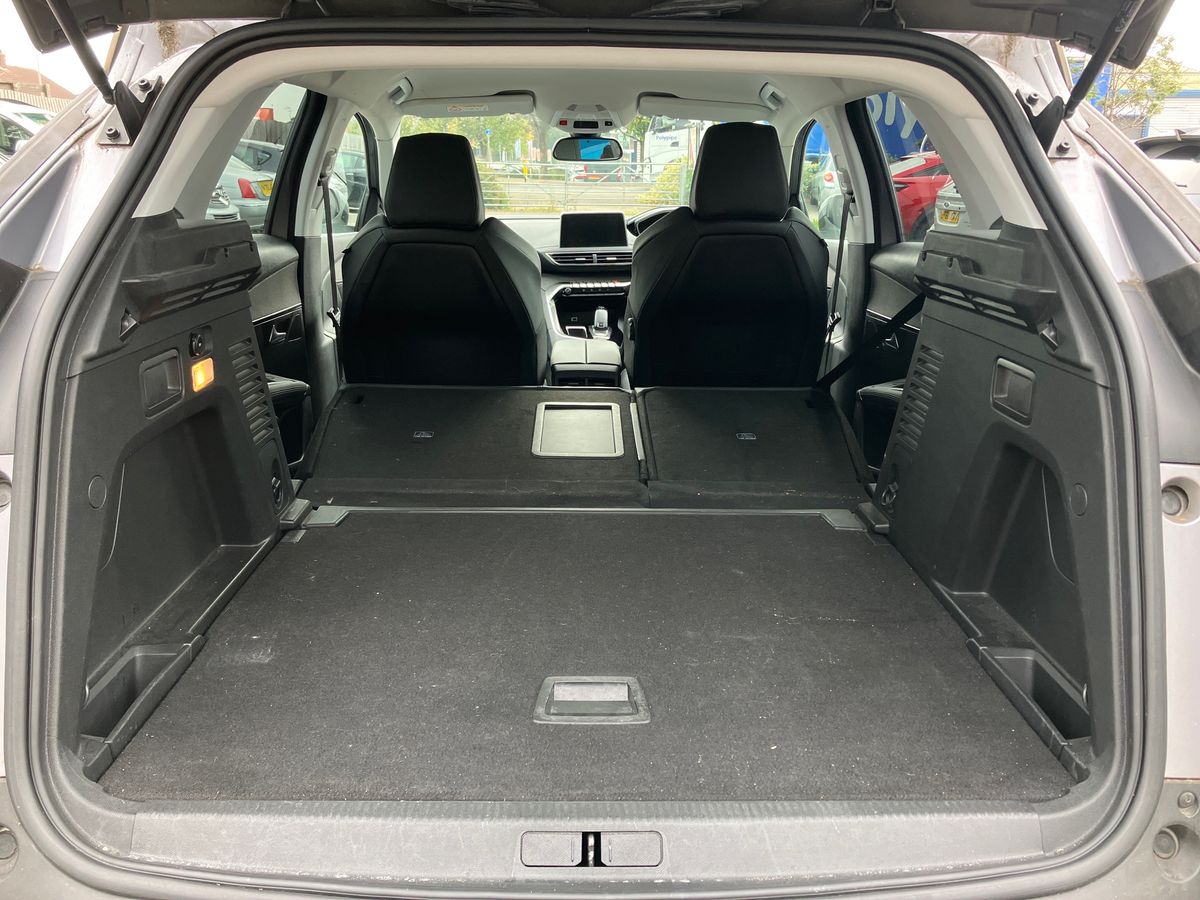 Used Peugeot 3008 2018 for sale - 76097417: Photo 27