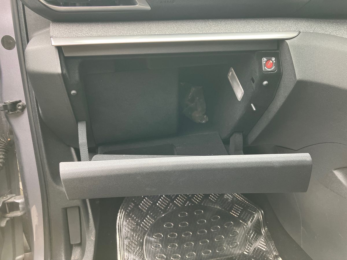 Used Peugeot 3008 2018 for sale - 76097417: Photo 38