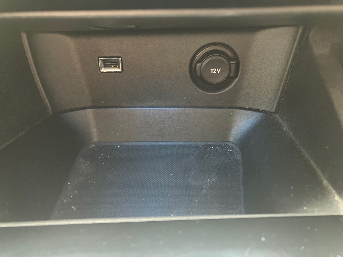 Used Peugeot 3008 2018 for sale - 76097417: Photo 53
