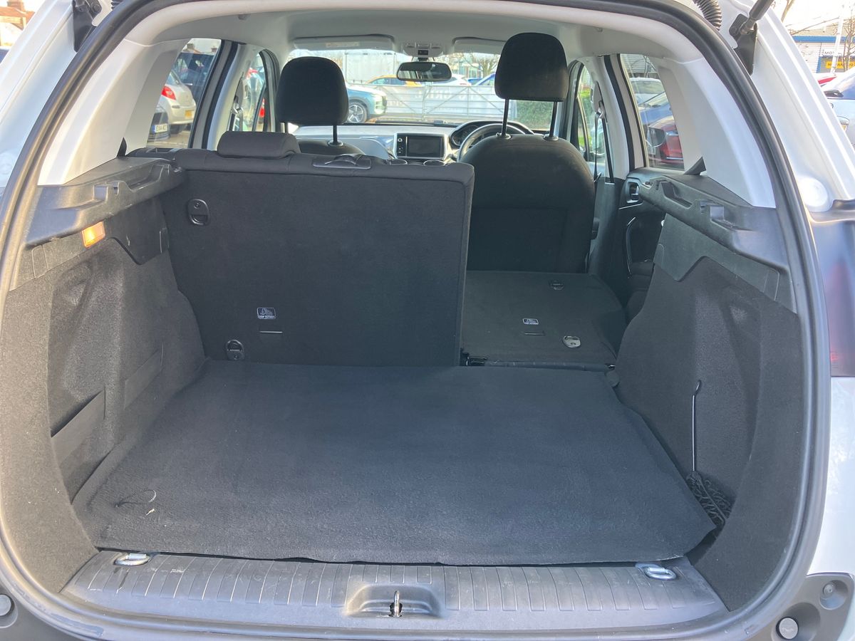 Used Peugeot 2008 2019 for sale - 77136471: Photo 23