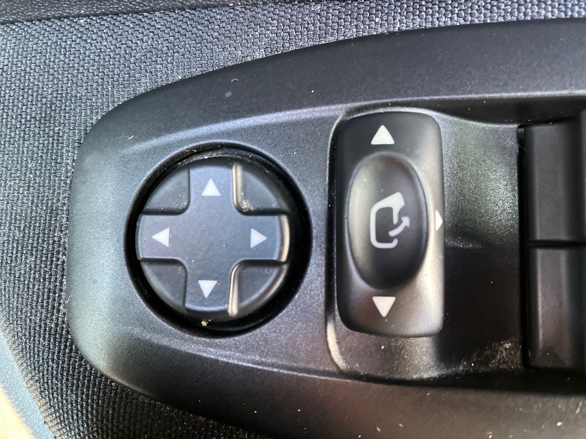 Used Peugeot 2008 2019 for sale - 77136471: Photo 33