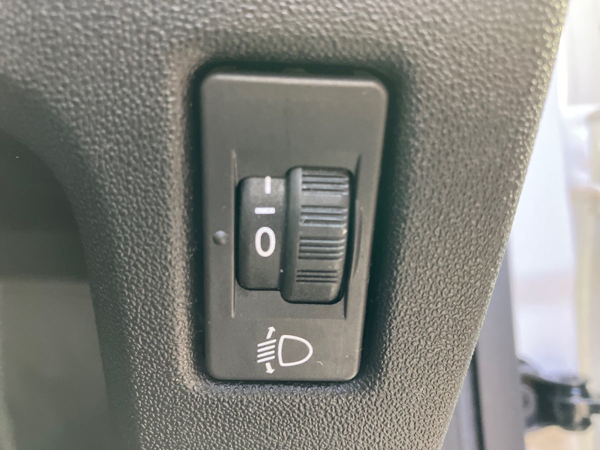 Used Peugeot 2008 2019 for sale - 77136471: Photo 35