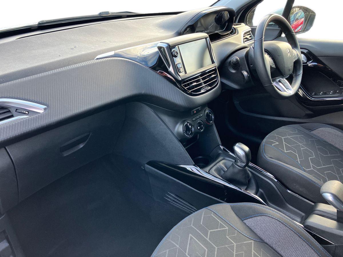 Used Peugeot 2008 2019 for sale - 77136471: Photo 6