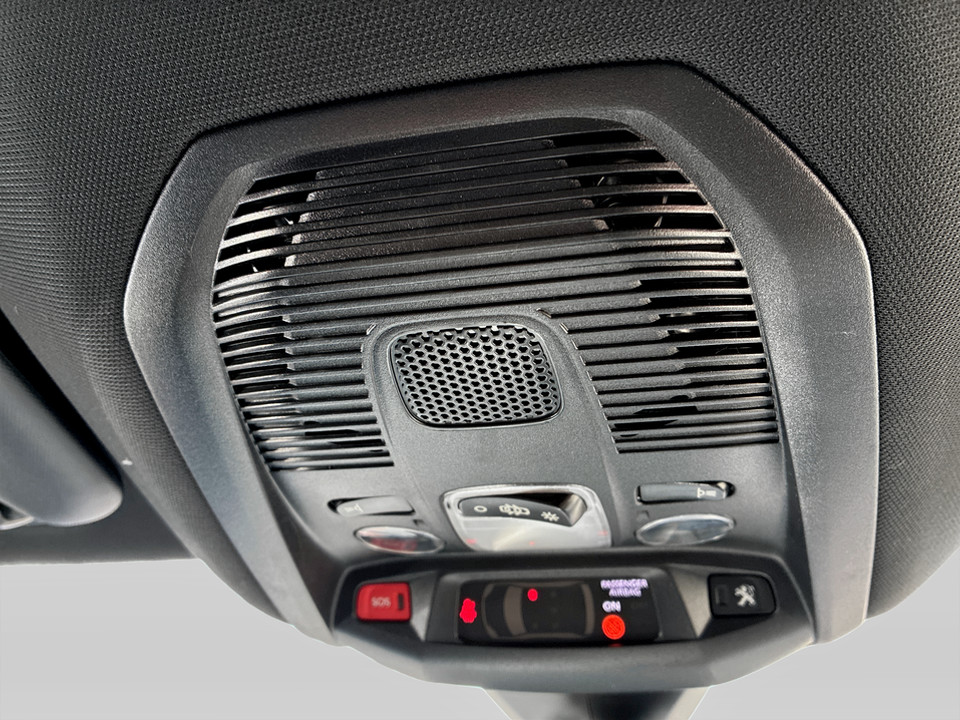 Used Peugeot 3008 2018 for sale - 77980424: Photo 40