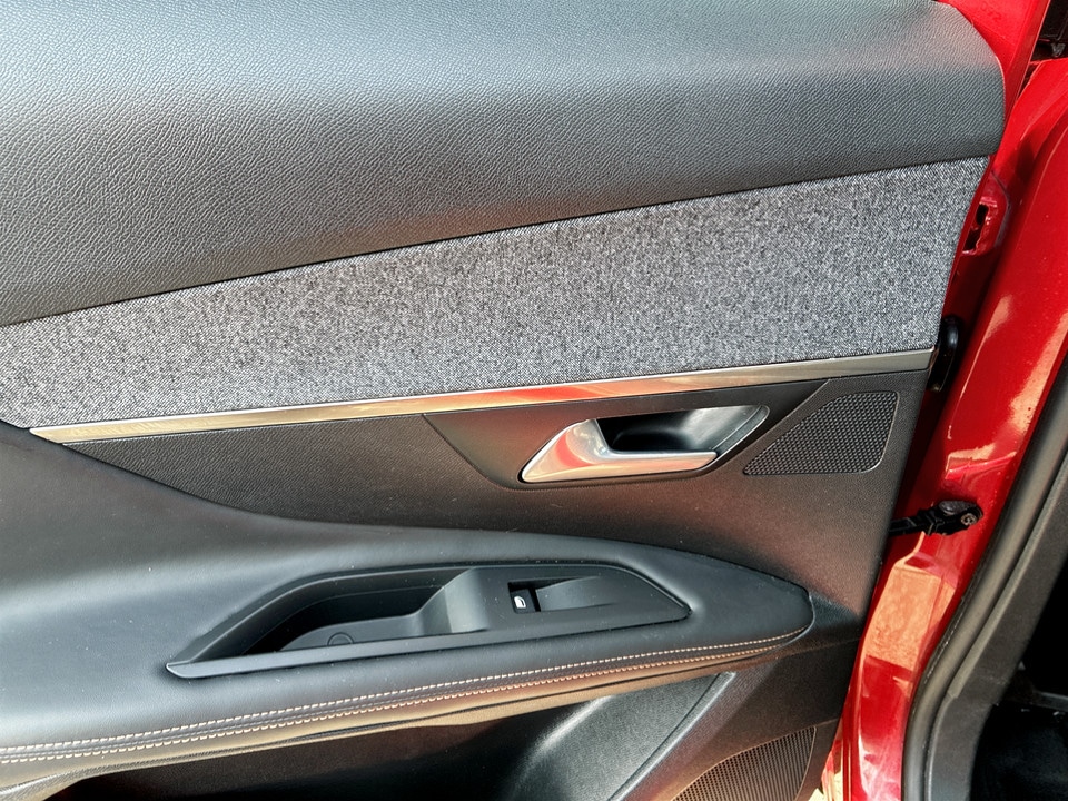 Used Peugeot 3008 2018 for sale - 77980424: Photo 68